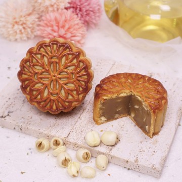 Plain White Lotus with Melon Seeds Traditional Mooncake